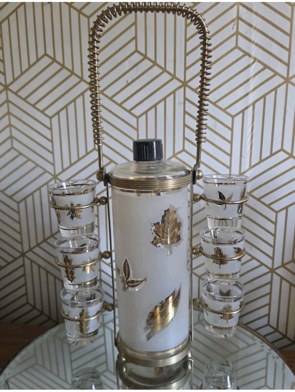 Vintage Libbey Starlyte Gold Leaf Foliage Barware Decanter/ Shot Glass Set Caddy